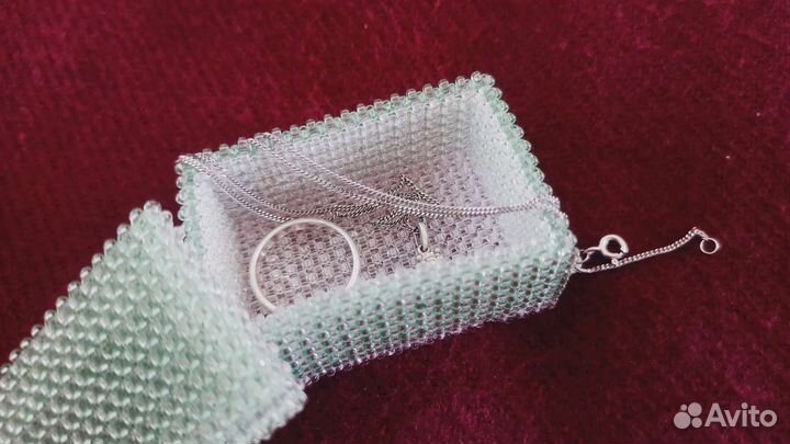 Шкатулка ручной работы (бисер)