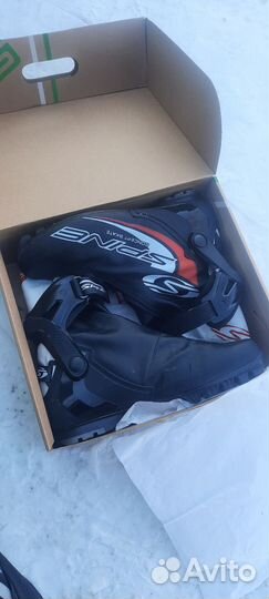 Лыжные ботинки spine 45 sns