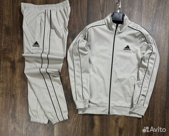 Спортивные костюмы Adidas стильные