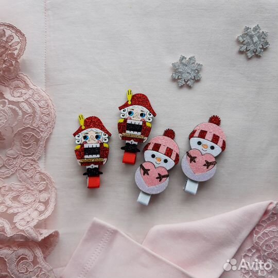 Резинки и заколки для волос ручной работы