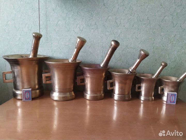 Старинные ступки с пестиками