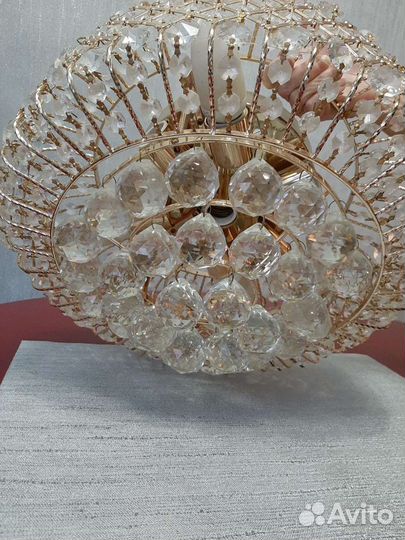 Люстра хрустальная потолочная