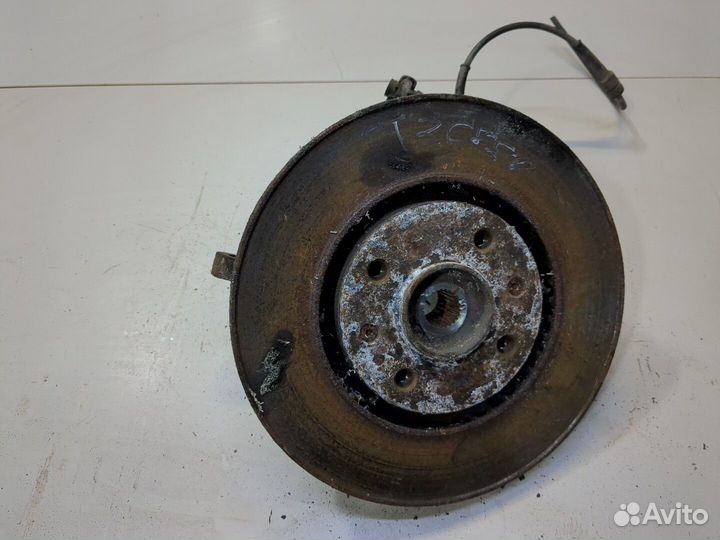 Ступица (кулак, цапфа) Peugeot 406, 2001