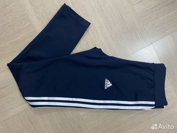 Спортивный костюм Adidas, S