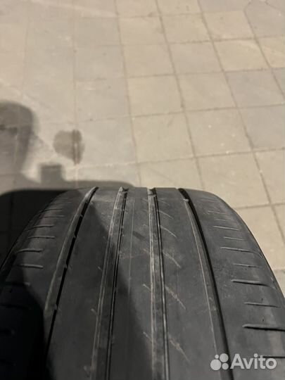 Zeta Alventi 235/45 R18 98W