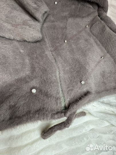 Кофта на молнии