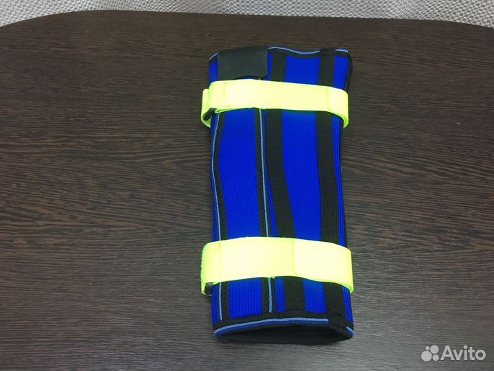 Наколенник детский с металлическими шарнирами