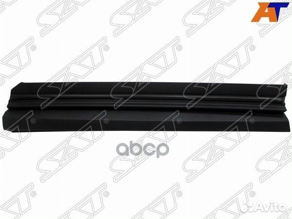 Накладка на переднюю дверь lexus RX 15- LH ST-8