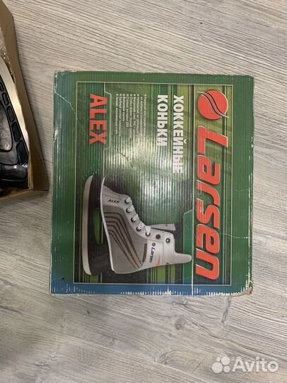 Коньки хоккейные 36 размер