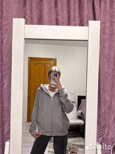 Кофты и куртки