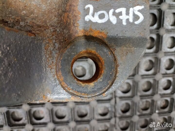 1778751 Кронштейн пневморессоры правый