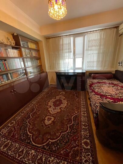 4-к. квартира, 90 м², 12/12 эт.