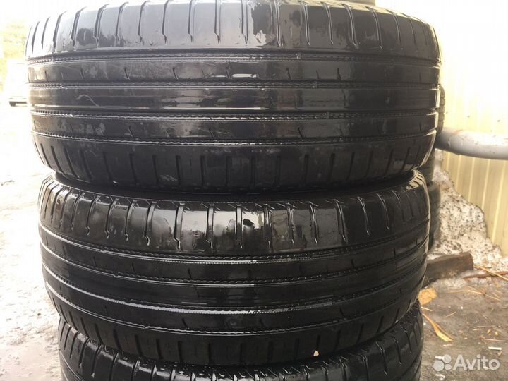 Nokian Tyres Hakka Blue 2 215/65 R16