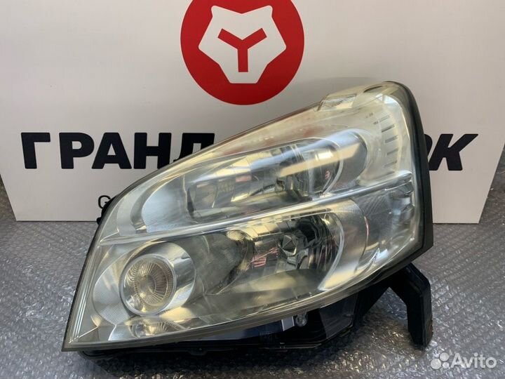 Фара левая Nissan Lafesta NB30