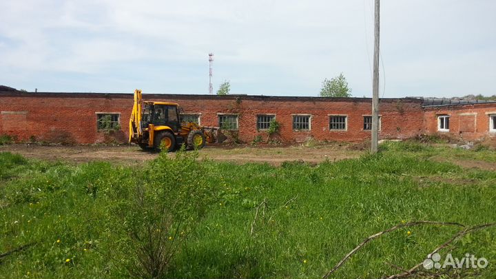 Ферма. Коровник, свинарник, крольчатник