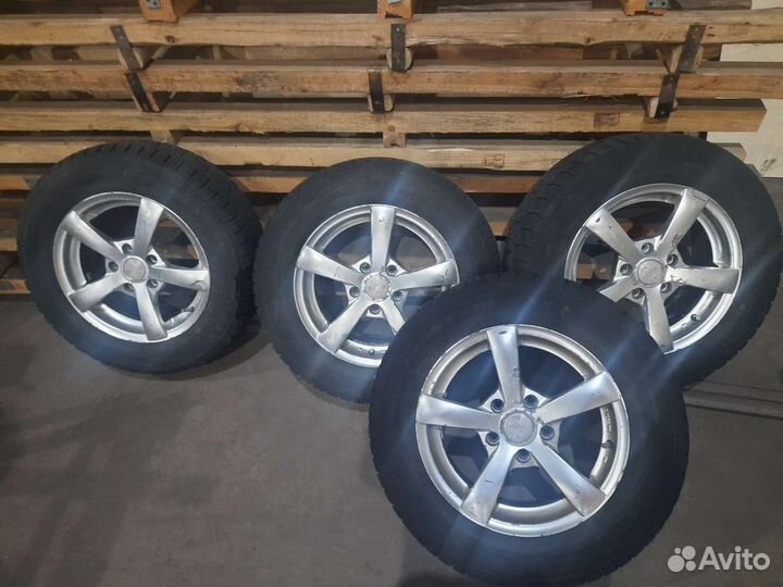 Колеса в сборе r15 зимние 5/114.3