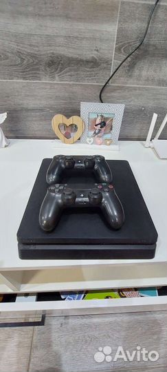 Приставка ps4
