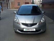 Honda Fit 1.3 MT, 2010, 56 000 км, с пробегом, цена 400 000 руб.