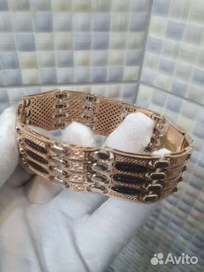 Золотой браслет cartier