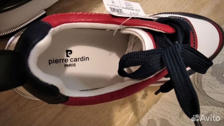 Кроссовки из натуральной кожи