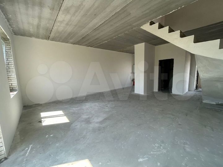 Дом 102 м² на участке 6 сот.