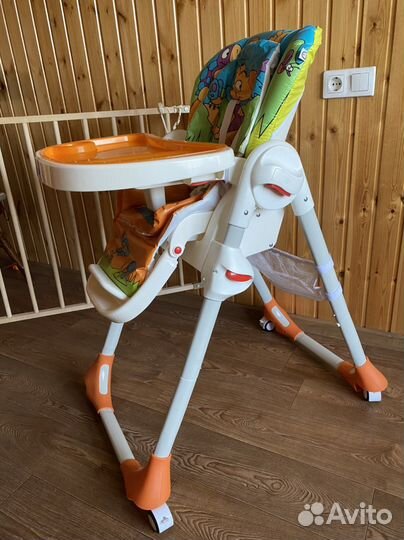 Стульчик для кормления babyton