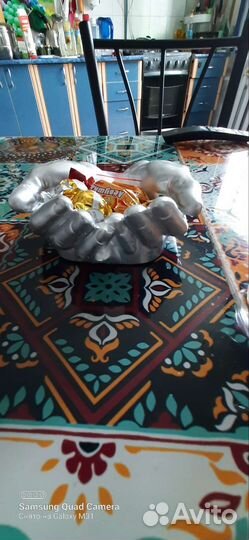 Руки из гипса