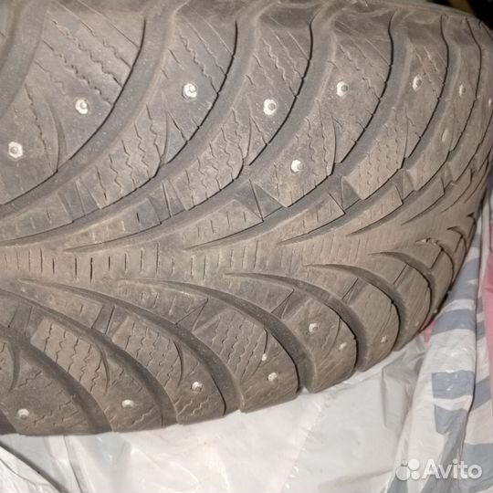 Sava Eskimo Stud 205/55 R16