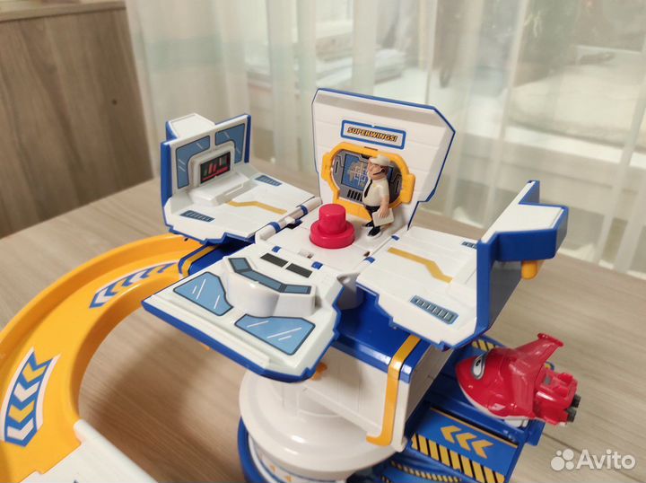 Супер крылья База и самолетик Джет