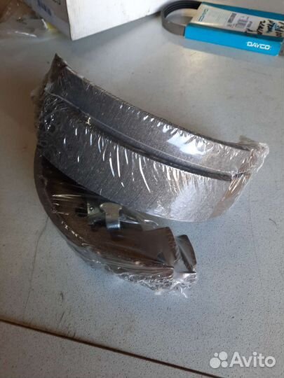 Тормозные колодки задние Fiat Doblo 08г. дизель