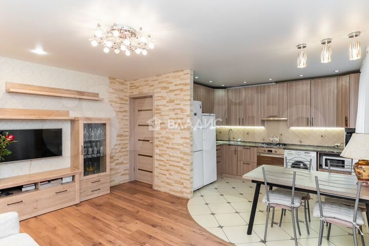 3-к. квартира, 63 м², 3/9 эт.