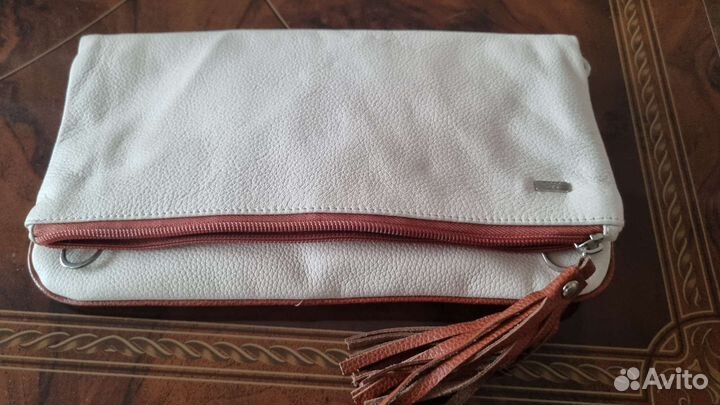 Клатч-сумка нат.кожа с плечевым ремнем
