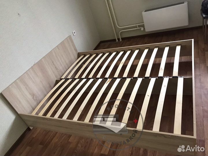 Кровать двухспальная