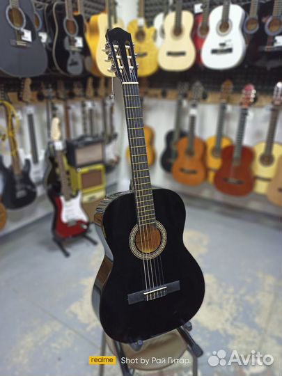 Классическая гитара 4/4