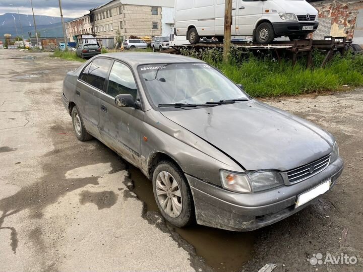 Toyota Carina E в разборе
