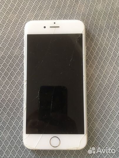 Телефон iPhone 6s