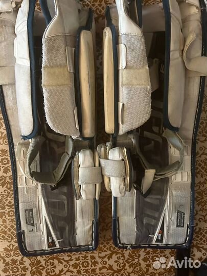 Вратарские щитки bauer