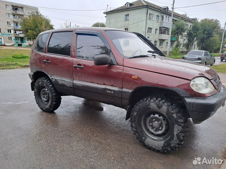 Chevrolet Niva 1.7 МТ, 2004, 215 000 км