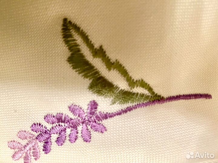 Скатерть с вышивкой 150х220см Салфетки 6 шт 45х45