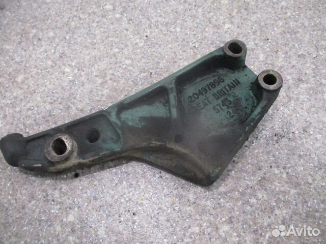 Кронштейн ролика натяжителя Volvo 20497896