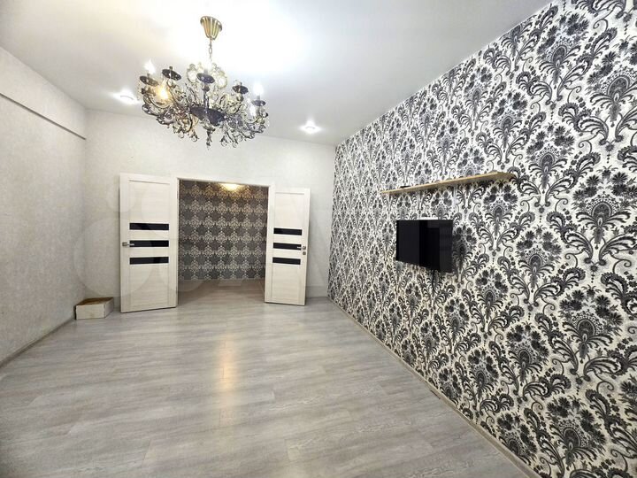 2-к. квартира, 61,4 м², 2/5 эт.