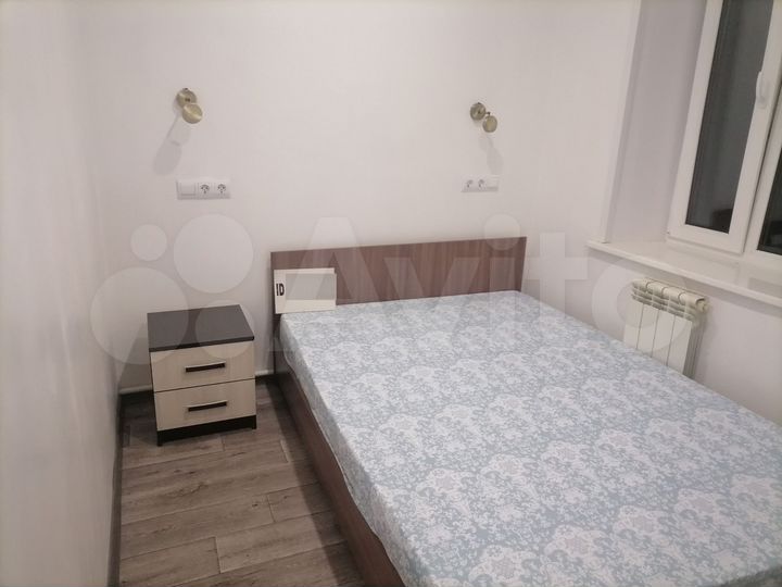 Дом 20 м² на участке 2 сот.
