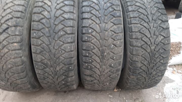 Nokian Tyres Hakkapeliitta 4 195/65 R15