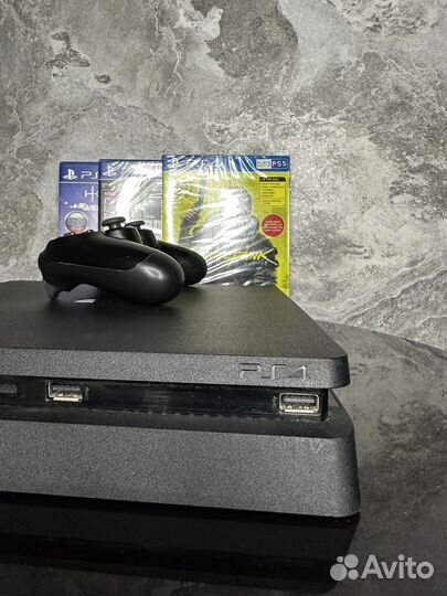 Sony PlayStation 4 Slim 1TB