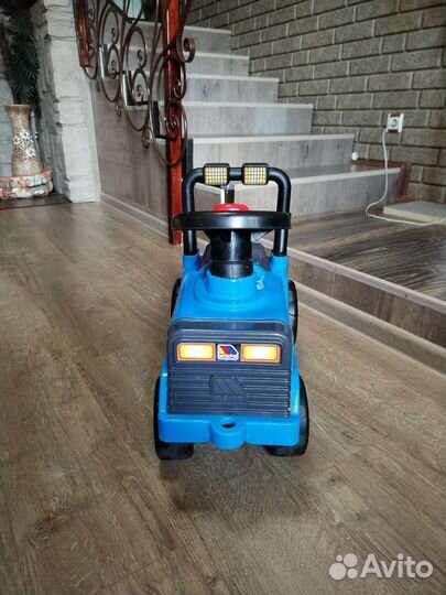 Машинка-каталка