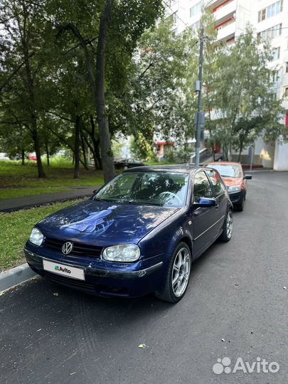 Volkswagen Golf 1.4 МТ, 1999, 350 000 км