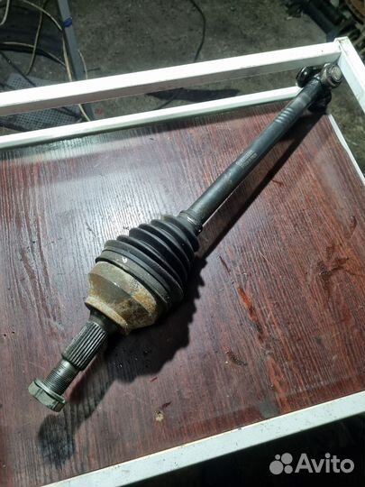 Привод правый Peugeot 407