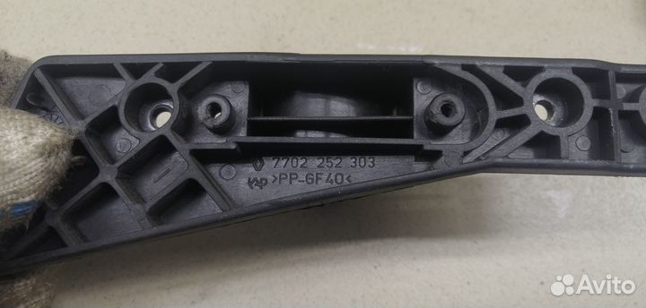 Кронштейн (сопут. товар) R19 1992-1996