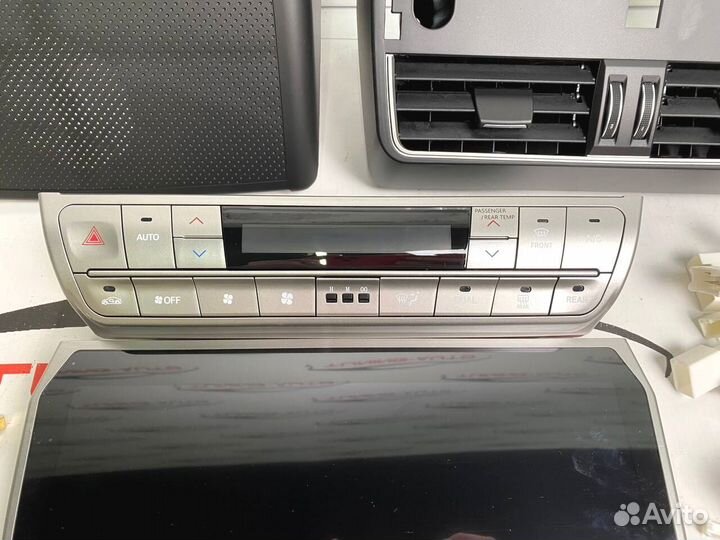 Магнитола Toyota Land Cruiser Prado 150 2010-2013