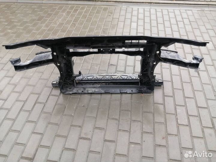 Телевизор Рамка Радиатора Гольф Плюс дорестайлинг